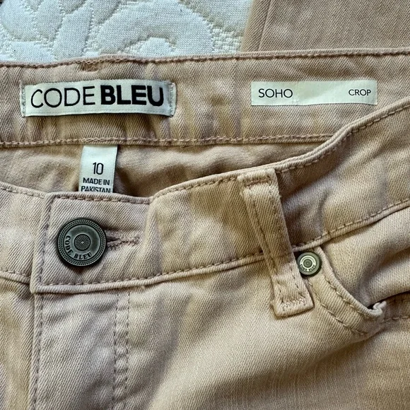 Code Bleu Soho Crop jeans, women’s size 10 - Picture 3 of 8